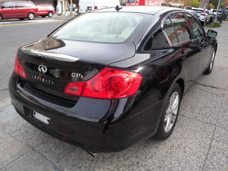 Used INFINITI G37 Sedan 4dr x AWD 2013 | Carsbuck Inc.. Brooklyn, New York Used INFINITI G37 Sedan 4dr x AWD 2013 | Carsbuck Inc.. Brooklyn, New York