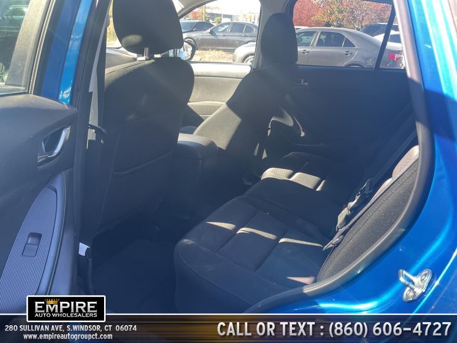 Used Mazda CX-5 AWD 4dr Auto Touring 2013 | Empire Auto Wholesalers. S.Windsor, Connecticut Used Mazda CX-5 AWD 4dr Auto Touring 2013 | Empire Auto Wholesalers. S.Windsor, Connecticut