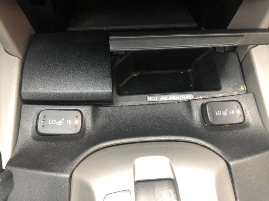 Used Honda Accord Sdn 4dr V6 Auto EX-L w/Navi 2010 | Bristol Auto Center LLC. Bristol, Connecticut Used Honda Accord Sdn 4dr V6 Auto EX-L w/Navi 2010 | Bristol Auto Center LLC. Bristol, Connecticut