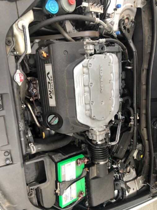 Used Honda Accord Sdn 4dr V6 Auto EX-L w/Navi 2010 | Bristol Auto Center LLC. Bristol, Connecticut Used Honda Accord Sdn 4dr V6 Auto EX-L w/Navi 2010 | Bristol Auto Center LLC. Bristol, Connecticut