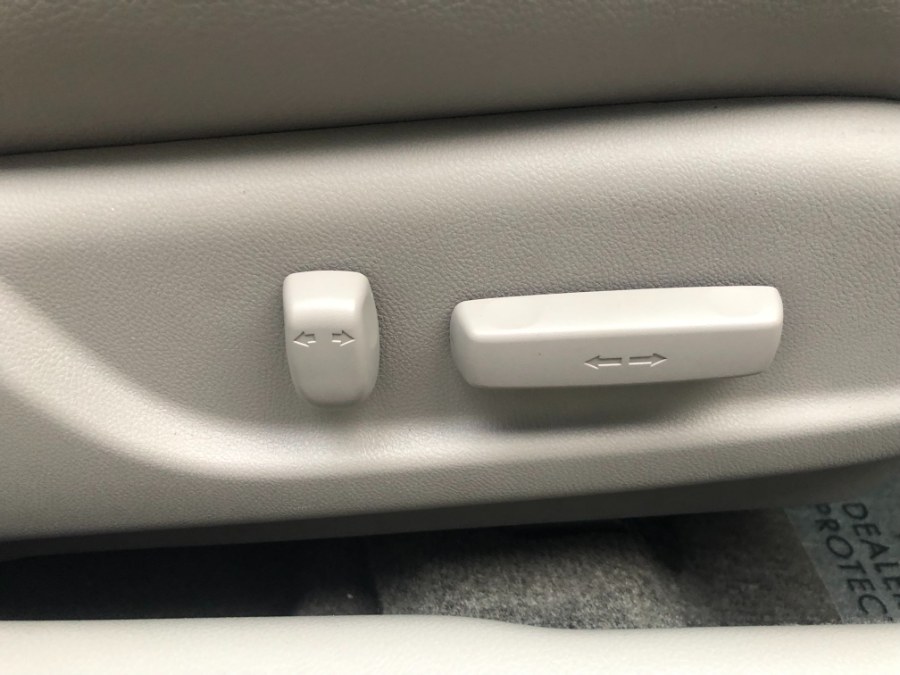 Used Honda Accord Sdn 4dr V6 Auto EX-L w/Navi 2010 | Bristol Auto Center LLC. Bristol, Connecticut Used Honda Accord Sdn 4dr V6 Auto EX-L w/Navi 2010 | Bristol Auto Center LLC. Bristol, Connecticut