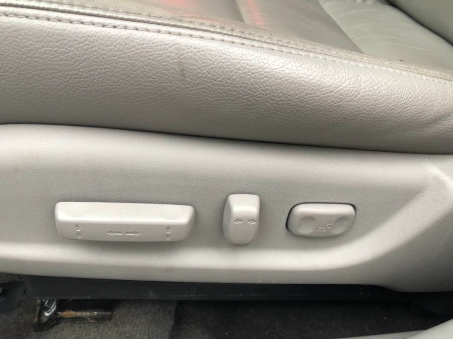 Used Honda Accord Sdn 4dr V6 Auto EX-L w/Navi 2010 | Bristol Auto Center LLC. Bristol, Connecticut Used Honda Accord Sdn 4dr V6 Auto EX-L w/Navi 2010 | Bristol Auto Center LLC. Bristol, Connecticut