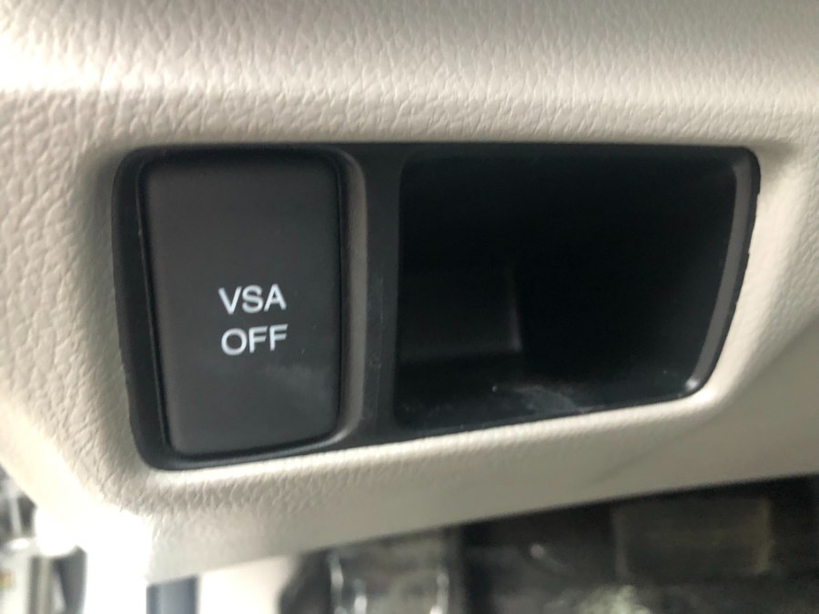 Used Honda Accord Sdn 4dr V6 Auto EX-L w/Navi 2010 | Bristol Auto Center LLC. Bristol, Connecticut Used Honda Accord Sdn 4dr V6 Auto EX-L w/Navi 2010 | Bristol Auto Center LLC. Bristol, Connecticut