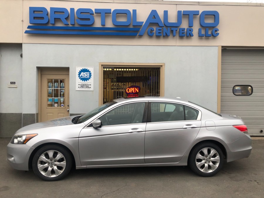 Used Honda Accord Sdn 4dr V6 Auto EX-L w/Navi 2010 | Bristol Auto Center LLC. Bristol, Connecticut Used Honda Accord Sdn 4dr V6 Auto EX-L w/Navi 2010 | Bristol Auto Center LLC. Bristol, Connecticut