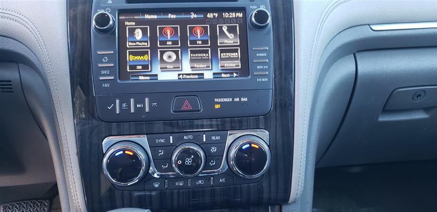 2014 Chevrolet Traverse FWD 4dr LT w/2LT, available for sale in Little Ferry, New Jersey | Victoria Preowned Autos Inc. Little Ferry, New Jersey 2014 Chevrolet Traverse FWD 4dr LT w/2LT, available for sale in Little Ferry, New Jersey | Victoria Preowned Autos Inc. Little Ferry, New Jersey