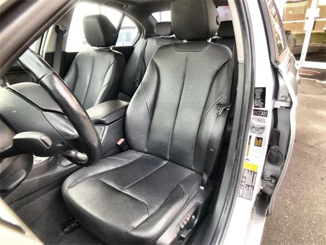 Used BMW 3 Series 320i xDrive 2015 | Prestige Auto Cars LLC. New Britain, Connecticut Used BMW 3 Series 320i xDrive 2015 | Prestige Auto Cars LLC. New Britain, Connecticut
