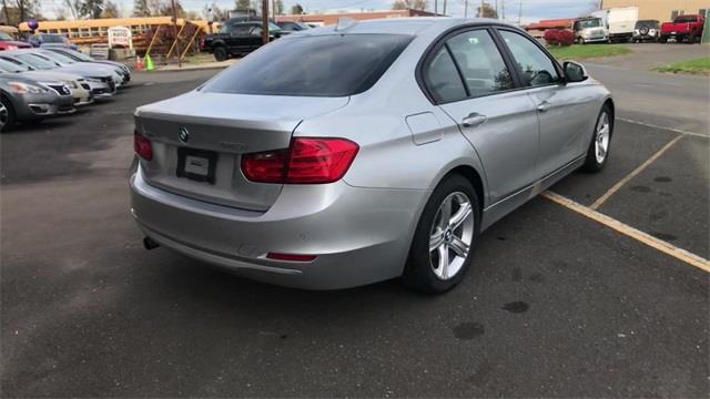 Used BMW 3 Series 320i xDrive 2015 | Prestige Auto Cars LLC. New Britain, Connecticut Used BMW 3 Series 320i xDrive 2015 | Prestige Auto Cars LLC. New Britain, Connecticut