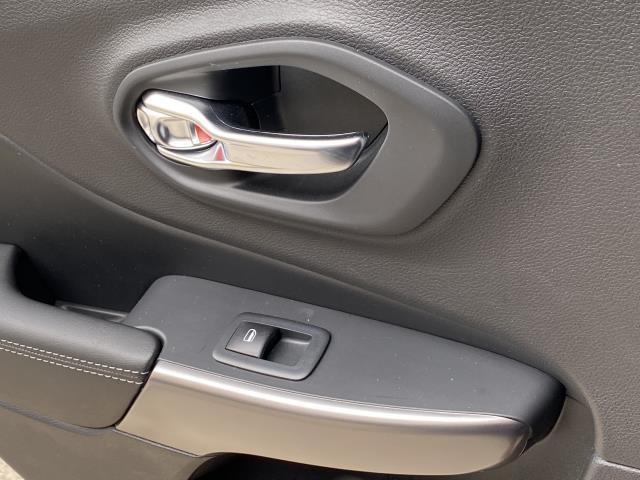 Used Jeep Cherokee Limited 2020 | Eastchester Motor Cars. Bronx, New York Used Jeep Cherokee Limited 2020 | Eastchester Motor Cars. Bronx, New York