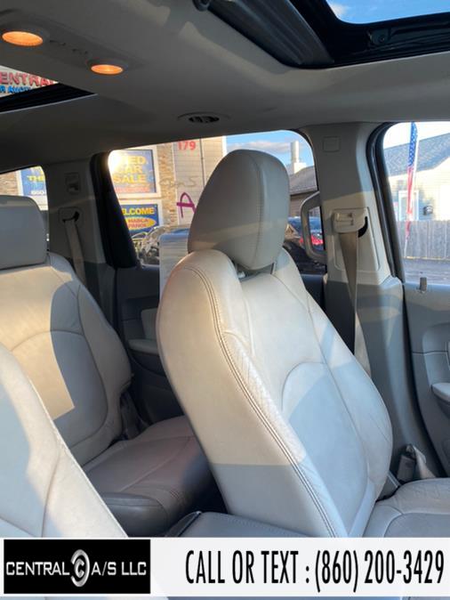2011 Chevrolet Traverse AWD 4dr LT w/2LT, available for sale in East Windsor, Connecticut | Central A/S LLC. East Windsor, Connecticut 2011 Chevrolet Traverse AWD 4dr LT w/2LT, available for sale in East Windsor, Connecticut | Central A/S LLC. East Windsor, Connecticut
