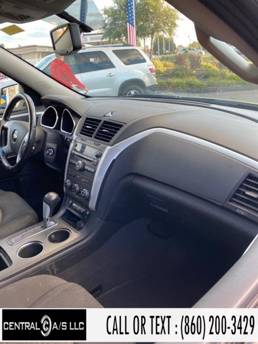 Used Chevrolet Traverse AWD 4dr LT w/1LT 2011 | Central A/S LLC. East Windsor, Connecticut Used Chevrolet Traverse AWD 4dr LT w/1LT 2011 | Central A/S LLC. East Windsor, Connecticut