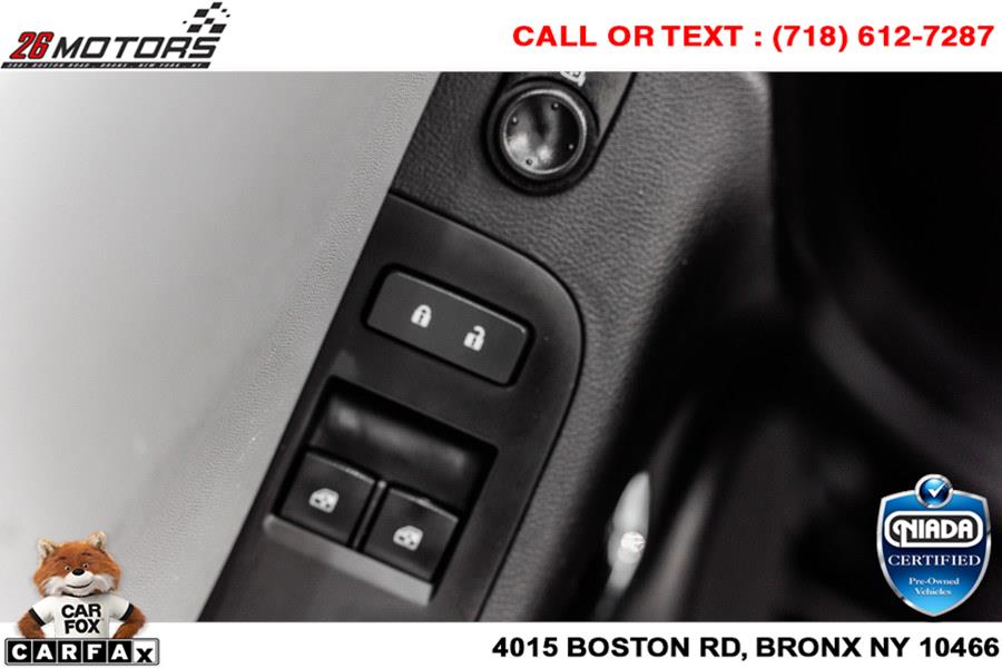 Used Chevrolet Camaro 2dr Cpe LS w/2LS 2015 | 26 Motors Corp. Bronx, New York Used Chevrolet Camaro 2dr Cpe LS w/2LS 2015 | 26 Motors Corp. Bronx, New York