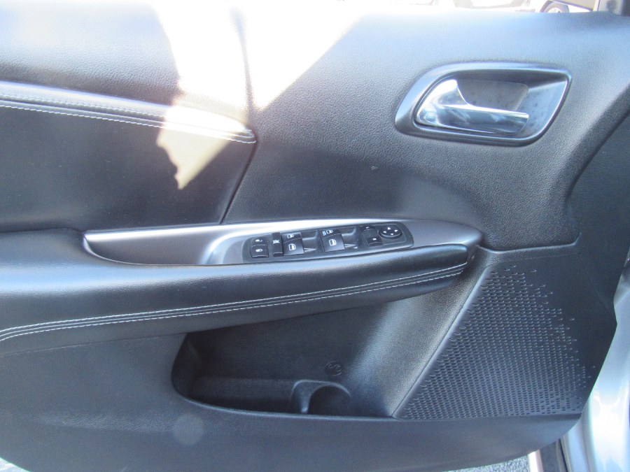 Used Dodge Journey Crossroad FWD 2020 | NJ Used Cars Center. Irvington, New Jersey Used Dodge Journey Crossroad FWD 2020 | NJ Used Cars Center. Irvington, New Jersey