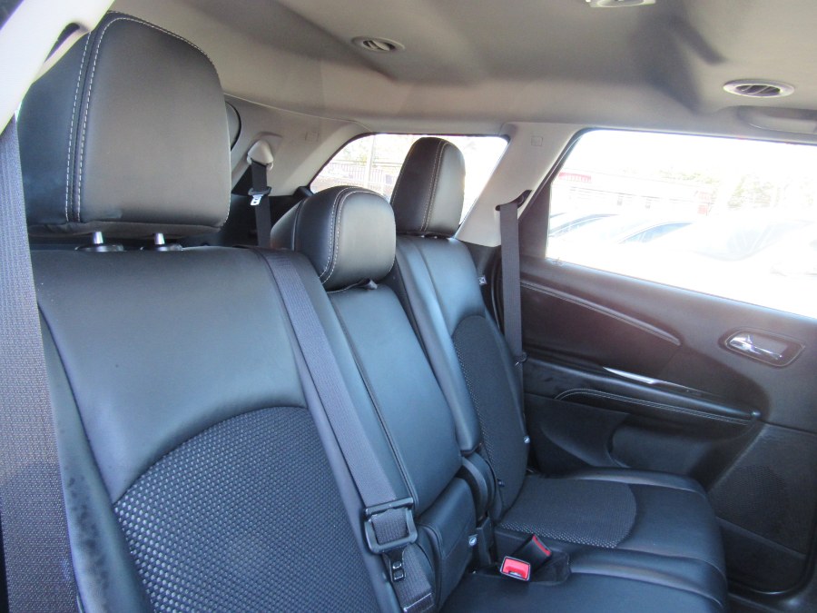 Used Dodge Journey Crossroad FWD 2020 | NJ Used Cars Center. Irvington, New Jersey Used Dodge Journey Crossroad FWD 2020 | NJ Used Cars Center. Irvington, New Jersey