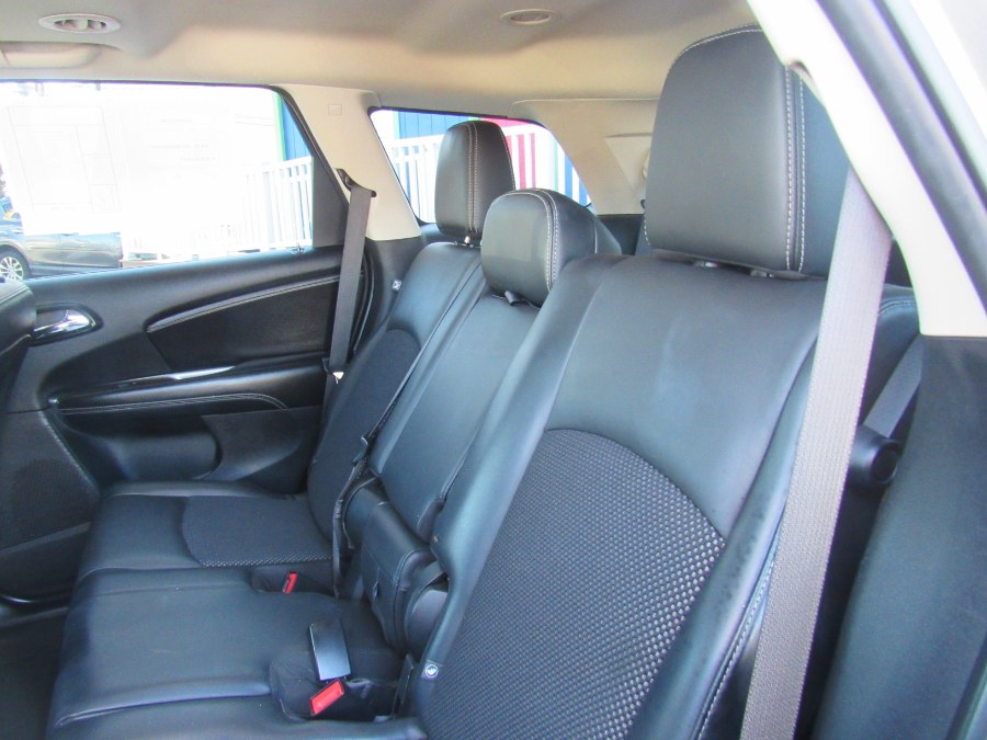 Used Dodge Journey Crossroad FWD 2020 | NJ Used Cars Center. Irvington, New Jersey Used Dodge Journey Crossroad FWD 2020 | NJ Used Cars Center. Irvington, New Jersey