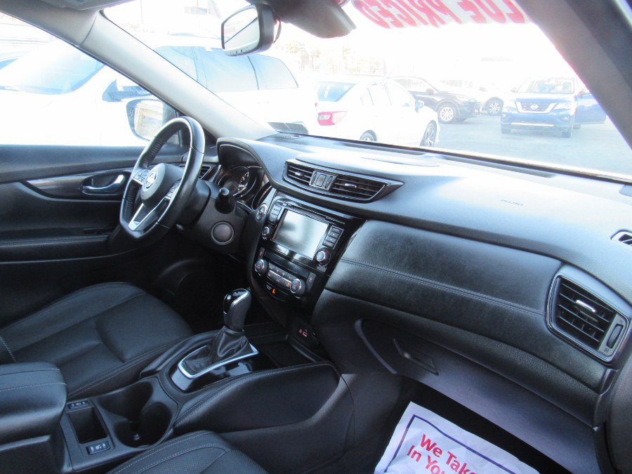 2018 Nissan Rogue AWD SL, available for sale in Irvington, New Jersey | NJ Used Cars Center. Irvington, New Jersey 2018 Nissan Rogue AWD SL, available for sale in Irvington, New Jersey | NJ Used Cars Center. Irvington, New Jersey