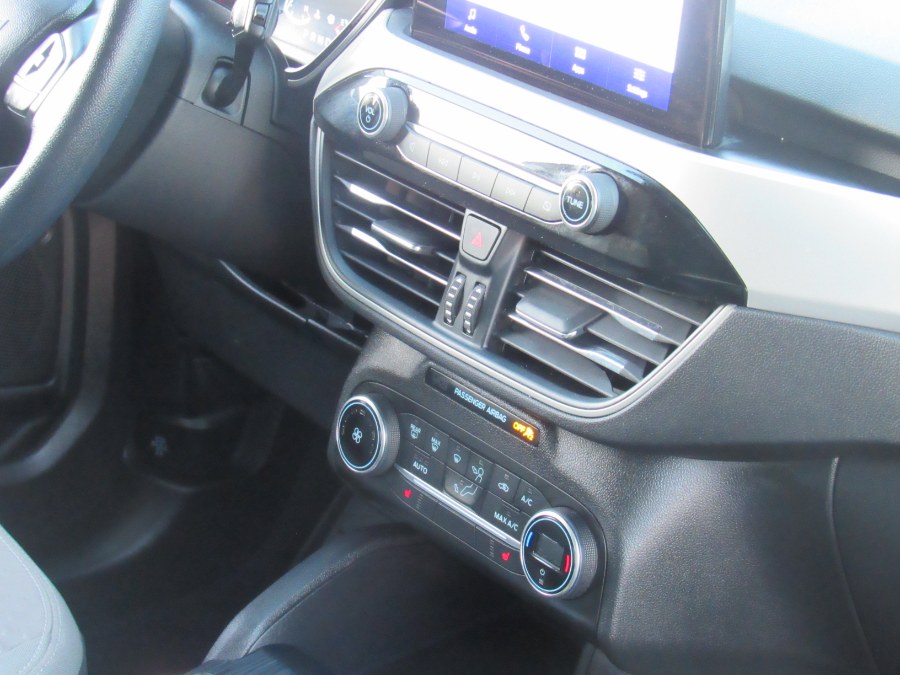 Used Ford Escape SE AWD 2020 | NJ Used Cars Center. Irvington, New Jersey Used Ford Escape SE AWD 2020 | NJ Used Cars Center. Irvington, New Jersey