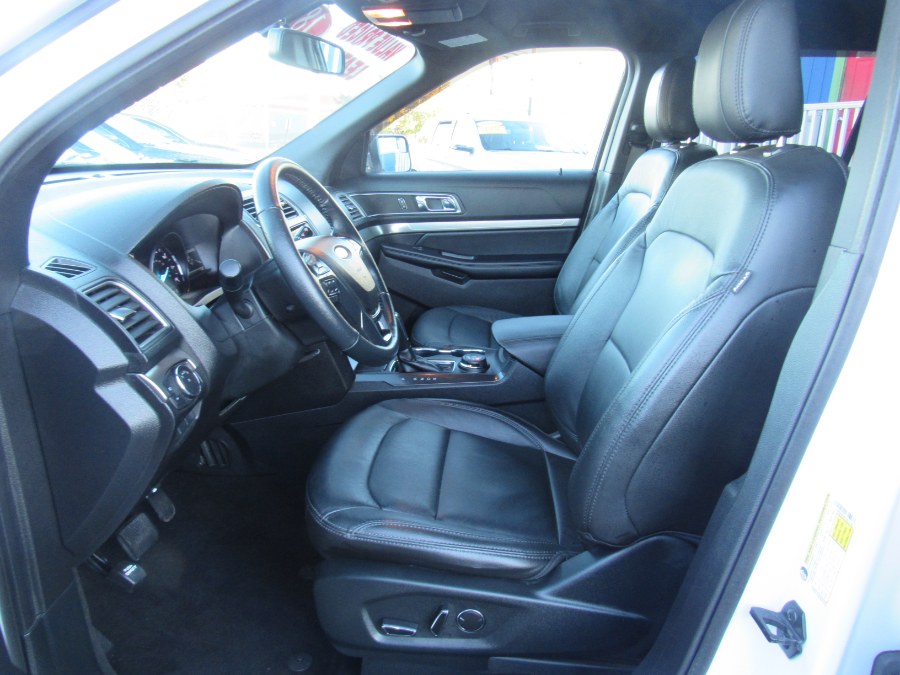 Used Ford Explorer XLT 4WD 2018 | NJ Used Cars Center. Irvington, New Jersey Used Ford Explorer XLT 4WD 2018 | NJ Used Cars Center. Irvington, New Jersey