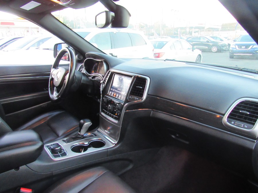 2018 Jeep Grand Cherokee Limited 4x4, available for sale in Irvington, New Jersey | NJ Used Cars Center. Irvington, New Jersey 2018 Jeep Grand Cherokee Limited 4x4, available for sale in Irvington, New Jersey | NJ Used Cars Center. Irvington, New Jersey