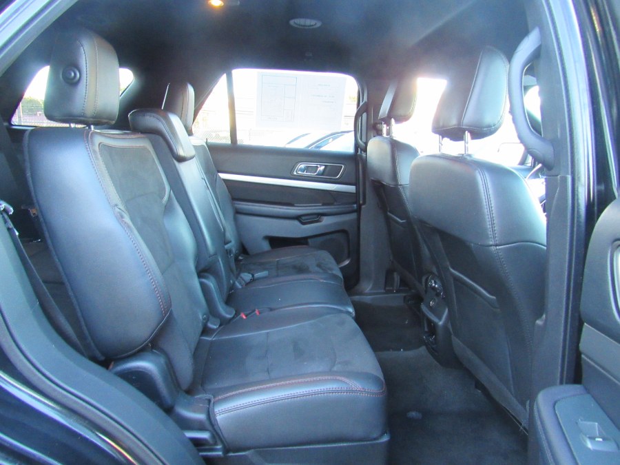 Used Ford Explorer XLT 4WD 2018 | NJ Used Cars Center. Irvington, New Jersey Used Ford Explorer XLT 4WD 2018 | NJ Used Cars Center. Irvington, New Jersey