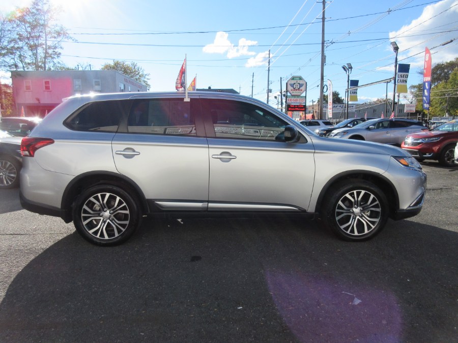 Used Mitsubishi Outlander ES FWD 2018 | Route 27 Auto Mall. Linden, New Jersey Used Mitsubishi Outlander ES FWD 2018 | Route 27 Auto Mall. Linden, New Jersey