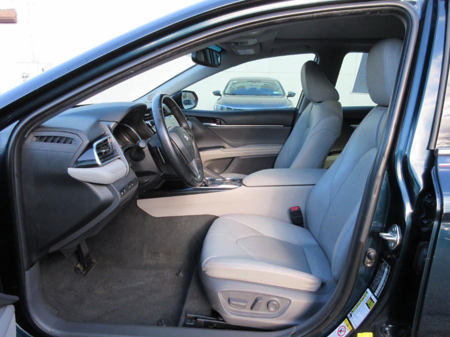 Used Toyota Camry XSE V6 Auto (Natl) 2018 | Route 27 Auto Mall. Linden, New Jersey Used Toyota Camry XSE V6 Auto (Natl) 2018 | Route 27 Auto Mall. Linden, New Jersey