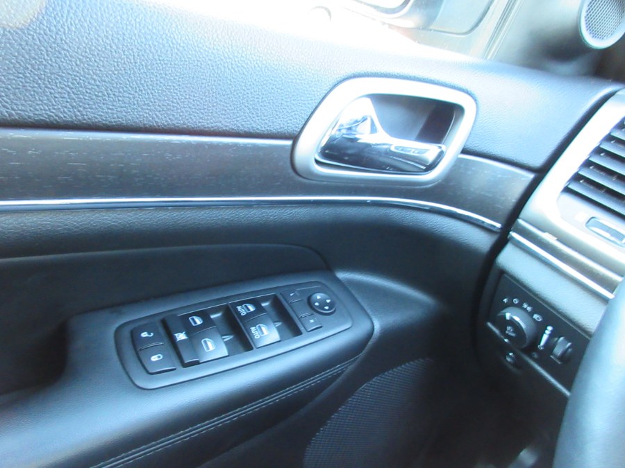2018 Jeep Grand Cherokee Limited 4x4, available for sale in Linden, New Jersey | Route 27 Auto Mall. Linden, New Jersey 2018 Jeep Grand Cherokee Limited 4x4, available for sale in Linden, New Jersey | Route 27 Auto Mall. Linden, New Jersey