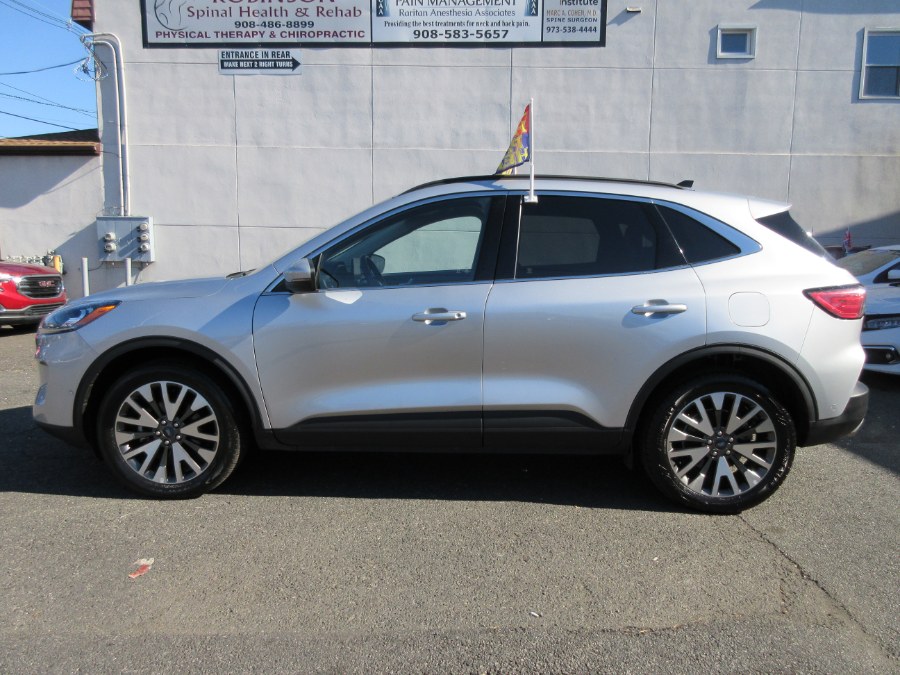 2020 Ford Escape Titanium AWD, available for sale in Linden, New Jersey | Route 27 Auto Mall. Linden, New Jersey 2020 Ford Escape Titanium AWD, available for sale in Linden, New Jersey | Route 27 Auto Mall. Linden, New Jersey