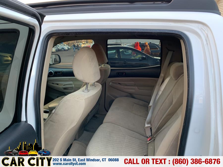 Used Toyota Tacoma 2WD Double V6 AT PreRunner (Natl) 2011 | Car City LLC. East Windsor, Connecticut Used Toyota Tacoma 2WD Double V6 AT PreRunner (Natl) 2011 | Car City LLC. East Windsor, Connecticut