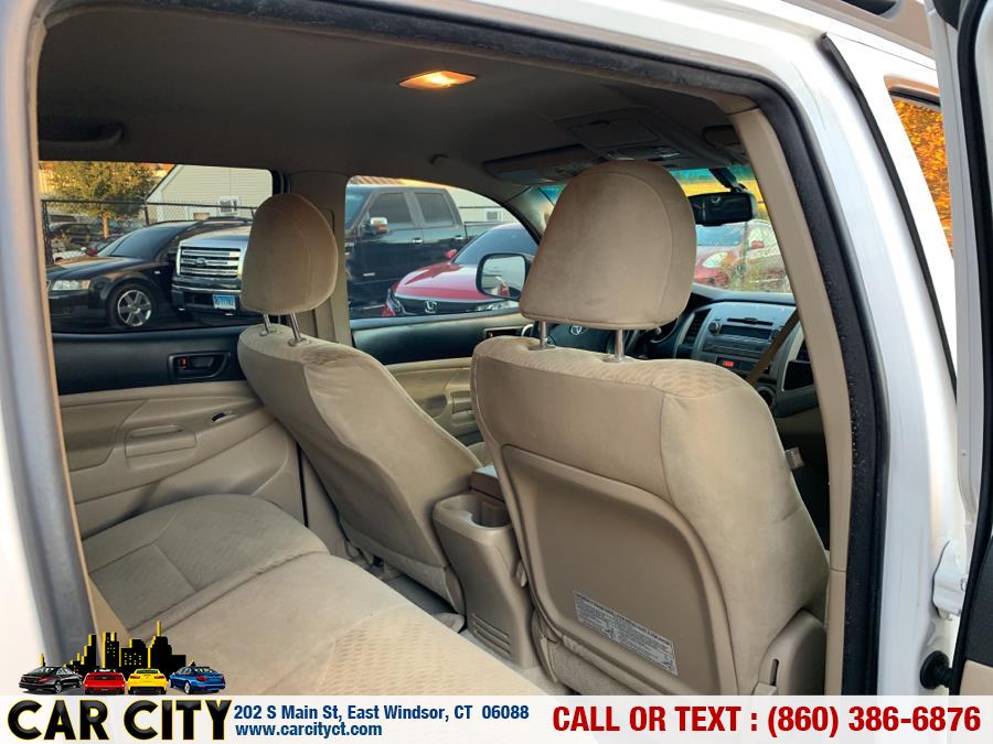 Used Toyota Tacoma 2WD Double V6 AT PreRunner (Natl) 2011 | Car City LLC. East Windsor, Connecticut Used Toyota Tacoma 2WD Double V6 AT PreRunner (Natl) 2011 | Car City LLC. East Windsor, Connecticut