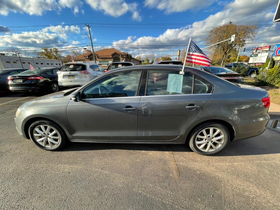 2014 Volkswagen Jetta Sedan 4dr Auto SE w/Connectivity/Sunroof, available for sale in Vernon, Connecticut | TD Automotive Enterprises LLC DBA Diamond Auto Cars. Vernon, Connecticut 2014 Volkswagen Jetta Sedan 4dr Auto SE w/Connectivity/Sunroof, available for sale in Vernon, Connecticut | TD Automotive Enterprises LLC DBA Diamond Auto Cars. Vernon, Connecticut