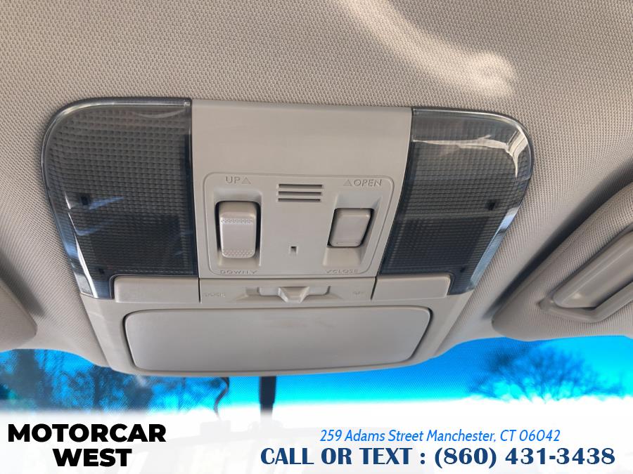 Used Subaru Legacy 4dr Sdn H4 Auto 2.5i Limited 2013 | Motorcar West. Manchester, Connecticut Used Subaru Legacy 4dr Sdn H4 Auto 2.5i Limited 2013 | Motorcar West. Manchester, Connecticut