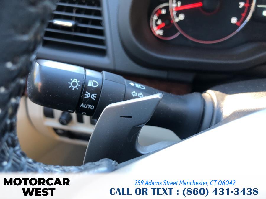 Used Subaru Legacy 4dr Sdn H4 Auto 2.5i Limited 2013 | Motorcar West. Manchester, Connecticut Used Subaru Legacy 4dr Sdn H4 Auto 2.5i Limited 2013 | Motorcar West. Manchester, Connecticut