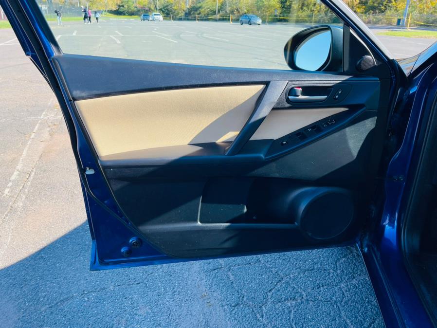 Used Mazda Mazda3 4dr Sdn Auto i Touring 2012 | Supreme Automotive. New Britain, Connecticut Used Mazda Mazda3 4dr Sdn Auto i Touring 2012 | Supreme Automotive. New Britain, Connecticut