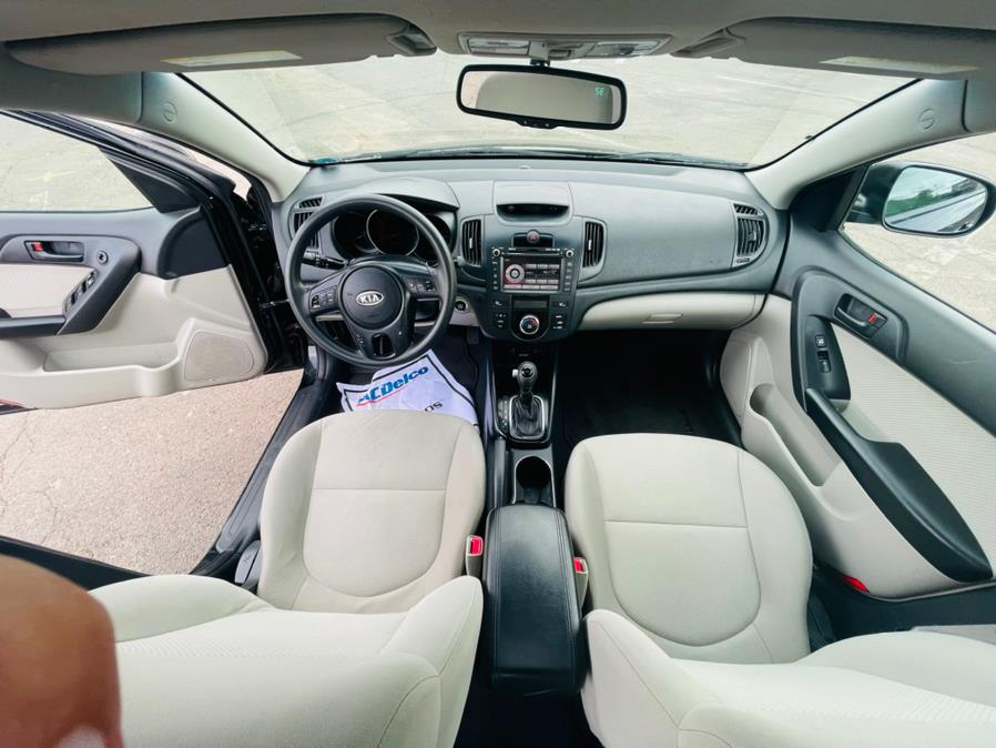 Used Kia Forte 4dr Sdn Auto EX 2011 | Supreme Automotive. New Britain, Connecticut Used Kia Forte 4dr Sdn Auto EX 2011 | Supreme Automotive. New Britain, Connecticut