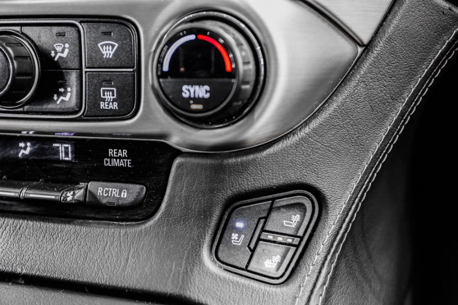 2018 GMC Yukon 4WD 4dr Denali, available for sale in ELMONT, New York | 26 Motors Long Island. ELMONT, New York 2018 GMC Yukon 4WD 4dr Denali, available for sale in ELMONT, New York | 26 Motors Long Island. ELMONT, New York