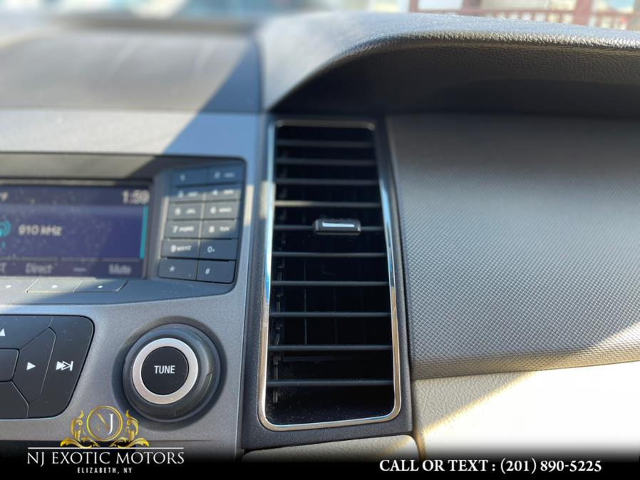 Used Ford Taurus SE FWD 2017 | NJ Exotic Motors. Elizabeth, New Jersey Used Ford Taurus SE FWD 2017 | NJ Exotic Motors. Elizabeth, New Jersey