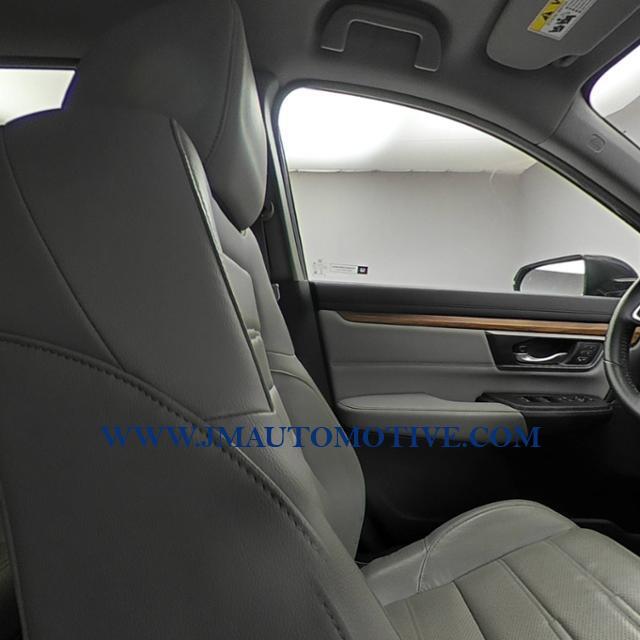 2017 Honda Cr-v EX-L AWD w/Navi, available for sale in Naugatuck, Connecticut | J&M Automotive Sls&Svc LLC. Naugatuck, Connecticut 2017 Honda Cr-v EX-L AWD w/Navi, available for sale in Naugatuck, Connecticut | J&M Automotive Sls&Svc LLC. Naugatuck, Connecticut