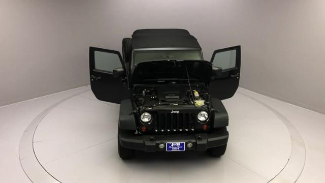 Used Jeep Wrangler 4WD 2dr Sport 2013 | J&M Automotive Sls&Svc LLC. Naugatuck, Connecticut Used Jeep Wrangler 4WD 2dr Sport 2013 | J&M Automotive Sls&Svc LLC. Naugatuck, Connecticut