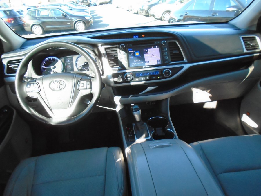 2014 Toyota Highlander LIMITED, available for sale in Waterbury, Connecticut | Jim Juliani Motors. Waterbury, Connecticut 2014 Toyota Highlander LIMITED, available for sale in Waterbury, Connecticut | Jim Juliani Motors. Waterbury, Connecticut