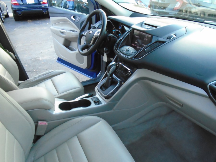 2013 Ford Escape FWD 4dr SEL, available for sale in Waterbury, Connecticut | Jim Juliani Motors. Waterbury, Connecticut 2013 Ford Escape FWD 4dr SEL, available for sale in Waterbury, Connecticut | Jim Juliani Motors. Waterbury, Connecticut