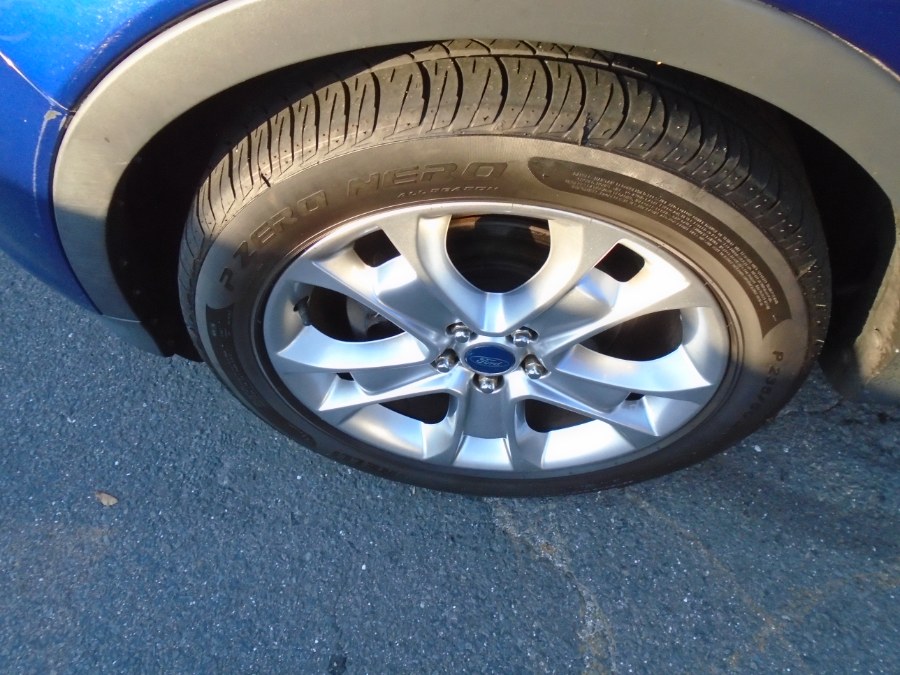 2013 Ford Escape FWD 4dr SEL, available for sale in Waterbury, Connecticut | Jim Juliani Motors. Waterbury, Connecticut 2013 Ford Escape FWD 4dr SEL, available for sale in Waterbury, Connecticut | Jim Juliani Motors. Waterbury, Connecticut