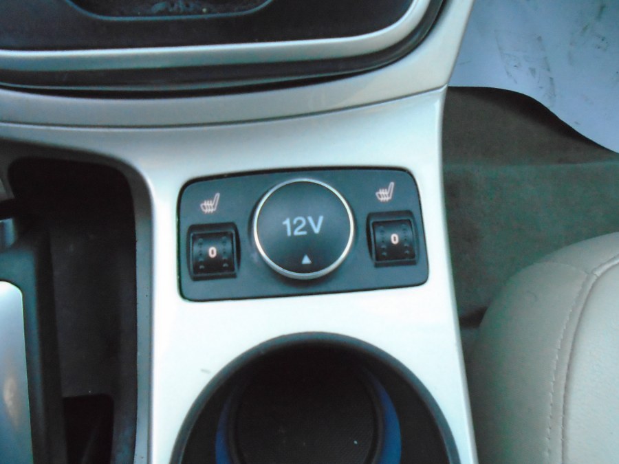 2013 Ford Escape FWD 4dr SEL, available for sale in Waterbury, Connecticut | Jim Juliani Motors. Waterbury, Connecticut 2013 Ford Escape FWD 4dr SEL, available for sale in Waterbury, Connecticut | Jim Juliani Motors. Waterbury, Connecticut