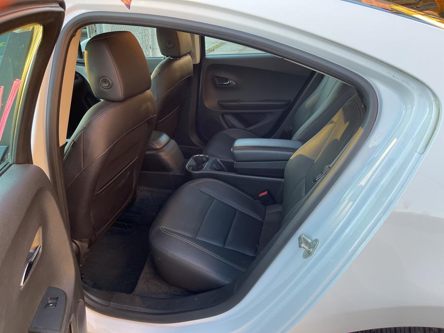 Used Chevrolet Volt 5dr HB 2014 | New York Motors Group Solutions LLC. Bronx, New York Used Chevrolet Volt 5dr HB 2014 | New York Motors Group Solutions LLC. Bronx, New York
