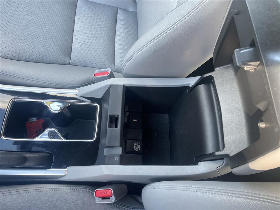 2016 Honda Accord Sedan 4dr I4 CVT EX-L, available for sale in Stratford, Connecticut | Wiz Leasing Inc. Stratford, Connecticut 2016 Honda Accord Sedan 4dr I4 CVT EX-L, available for sale in Stratford, Connecticut | Wiz Leasing Inc. Stratford, Connecticut