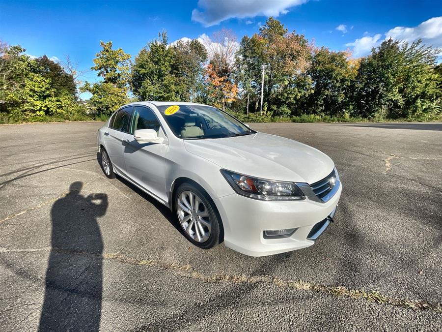 2014 Honda Accord Sedan 4dr I4 CVT Touring, available for sale in Stratford, Connecticut | Wiz Leasing Inc. Stratford, Connecticut