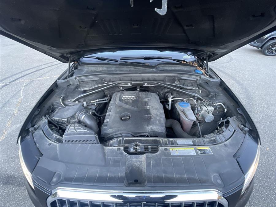2013 Audi Q5 quattro 4dr 2.0T Premium Plus, available for sale in Stratford, Connecticut | Wiz Leasing Inc. Stratford, Connecticut 2013 Audi Q5 quattro 4dr 2.0T Premium Plus, available for sale in Stratford, Connecticut | Wiz Leasing Inc. Stratford, Connecticut