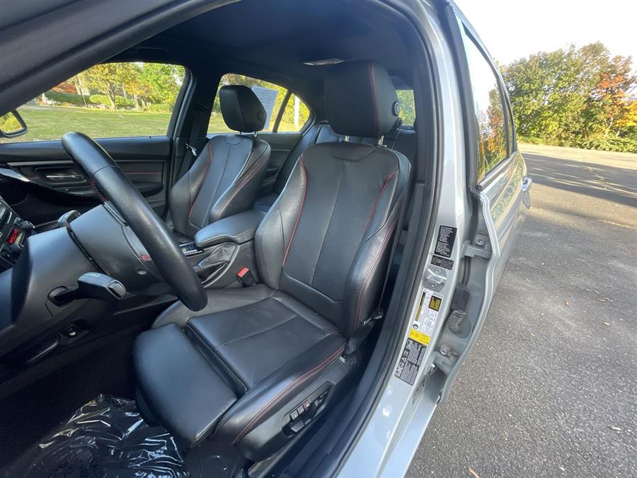 2013 BMW 3 Series 4dr Sdn 328i xDrive AWD SULEV South Africa, available for sale in Stratford, Connecticut | Wiz Leasing Inc. Stratford, Connecticut 2013 BMW 3 Series 4dr Sdn 328i xDrive AWD SULEV South Africa, available for sale in Stratford, Connecticut | Wiz Leasing Inc. Stratford, Connecticut