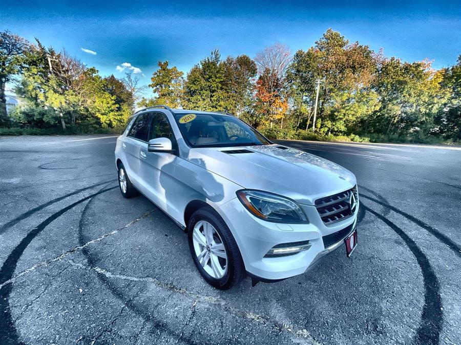 2013 Mercedes-Benz M-Class 4MATIC 4dr ML 350, available for sale in Stratford, Connecticut | Wiz Leasing Inc. Stratford, Connecticut