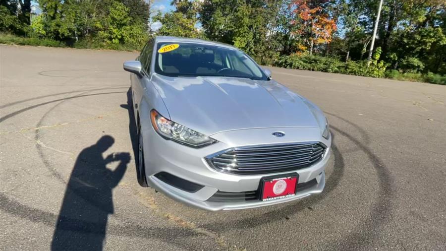 Used Ford Fusion SE FWD 2017 | Wiz Leasing Inc. Stratford, Connecticut Used Ford Fusion SE FWD 2017 | Wiz Leasing Inc. Stratford, Connecticut