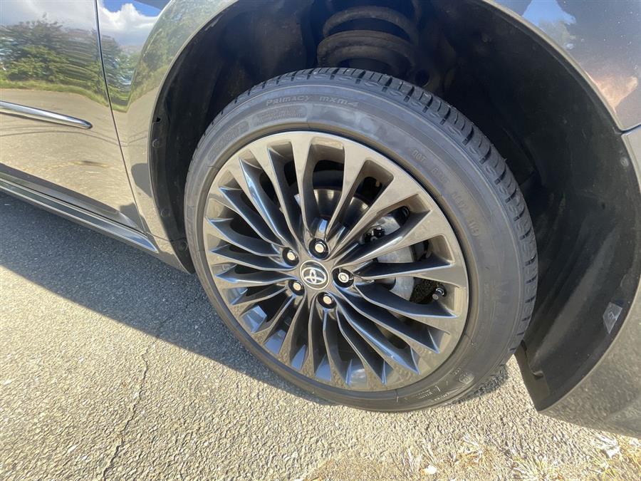 2016 Toyota Avalon 4dr Sdn Touring (Natl), available for sale in Stratford, Connecticut | Wiz Leasing Inc. Stratford, Connecticut 2016 Toyota Avalon 4dr Sdn Touring (Natl), available for sale in Stratford, Connecticut | Wiz Leasing Inc. Stratford, Connecticut